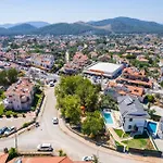 Вилла Arici Evi Delux Luxury With Indoor And Outdoor Pool *