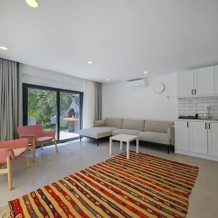 Arici Evi Delux Luxury With Indoor And Outdoor Pool * 페티예